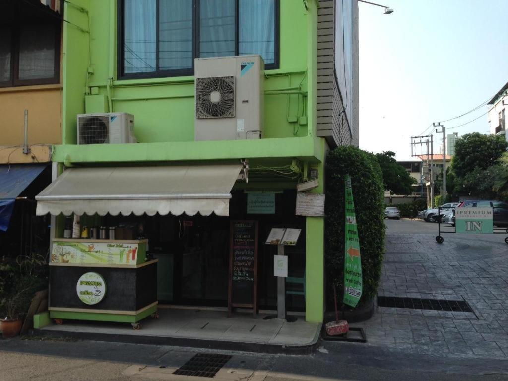 Ipremium Sukhumvit 81 Hotel Бангкок Экстерьер фото