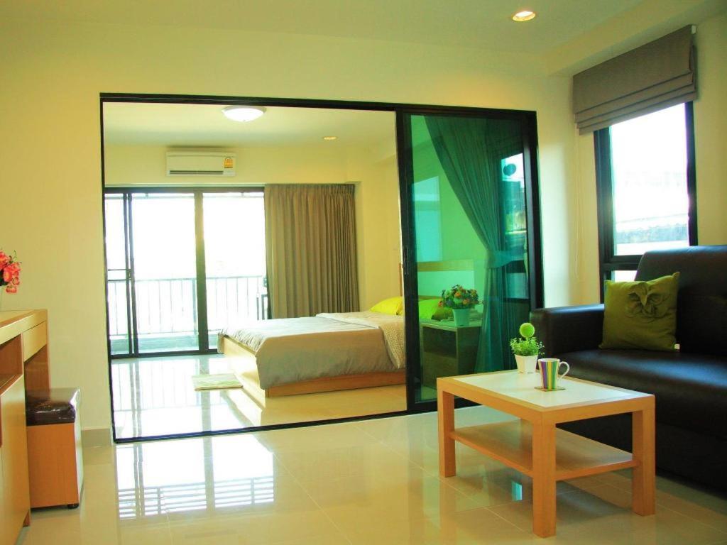 Ipremium Sukhumvit 81 Hotel Бангкок Экстерьер фото
